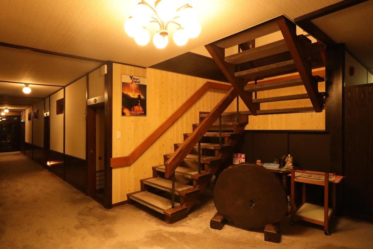 Daibutsu Ryokan Takaoka Exterior photo